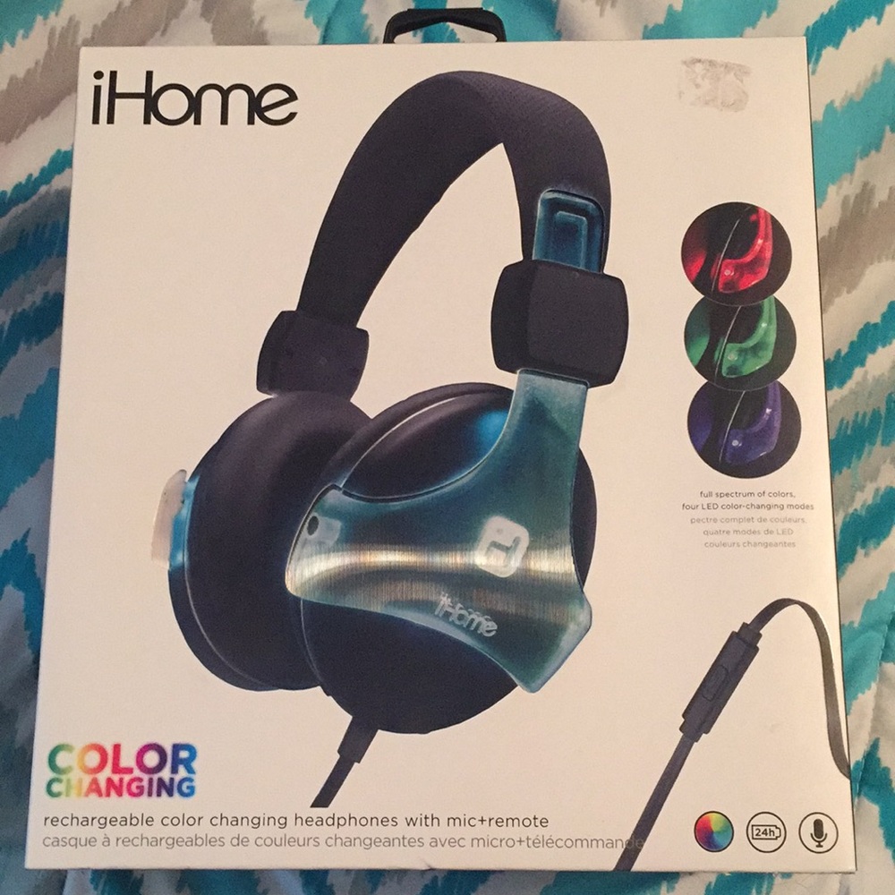Brand new, unused ihome color changing headphones